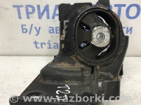ФОТО Подушка ДВС левая для Toyota Avensis T270 (10.2008-12.2012) Киев