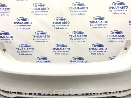 ФОТО Бампер задний Рестайлинг для Toyota Avensis T270 (10.2008-12.2012) Киев