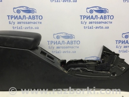 ФОТО Подлокотник для Toyota RAV-4 (05-12) Київ