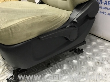 ФОТО Сиденье переднее левое для Hyundai Santa Fe CM (05-12) Київ