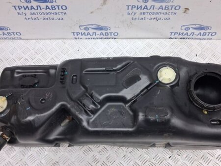 ФОТО Бак топливный пластик для Suzuki SX4 Київ