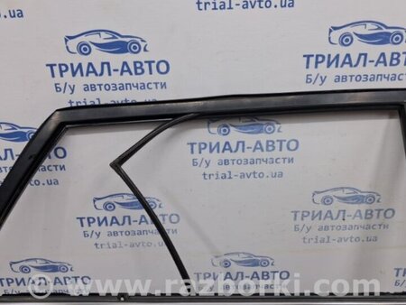 ФОТО Дверь задняя правая для Toyota Avensis T250 (02.2003-10.2009) Киев