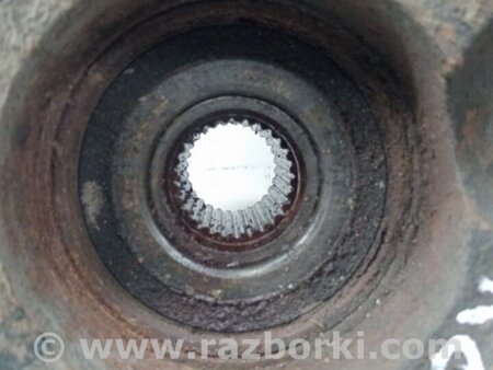 ФОТО Кулак поворотный правый со ступицей для SsangYong Korando Киев