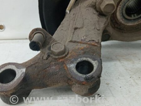 ФОТО Кулак поворотный правый со ступицей для Toyota RAV-4 (05-12) Київ