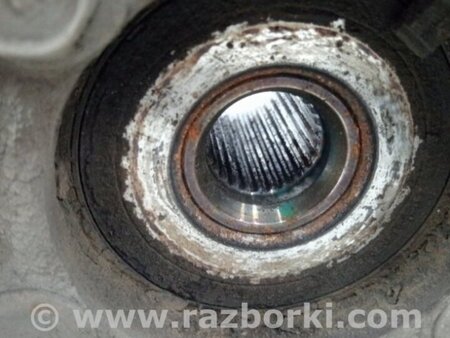 ФОТО Кулак поворотный левый со ступицей для Toyota RAV-4 (05-12) Київ