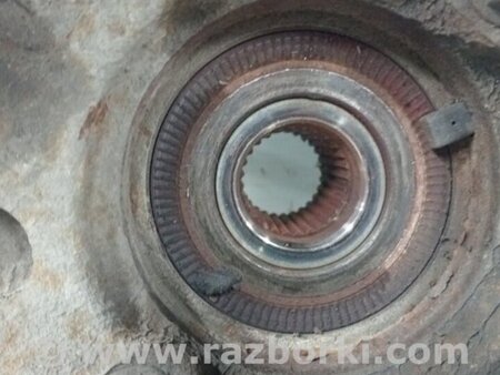 ФОТО Цапфа задняя левая со ступицей для Suzuki Grand Vitara Київ