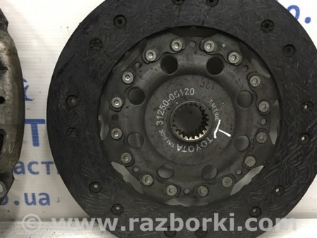 ФОТО Корзина сцепления+Диск сцепления для Toyota Avensis T250 (02.2003-10.2009) Киев