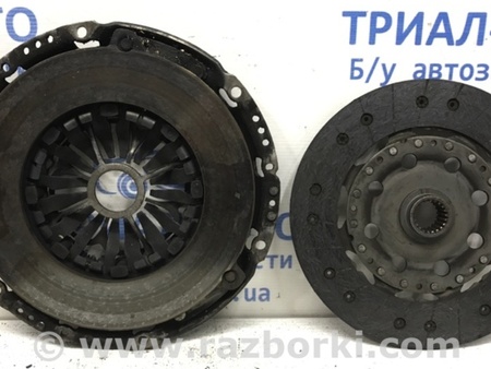 ФОТО Корзина сцепления+Диск сцепления для Toyota Avensis T250 (02.2003-10.2009) Киев