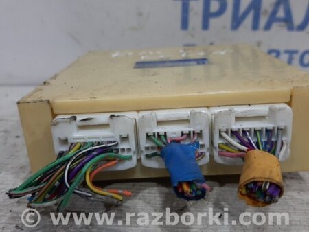 ФОТО Блок комфорта для Toyota Land Cruiser Prado 120 Киев