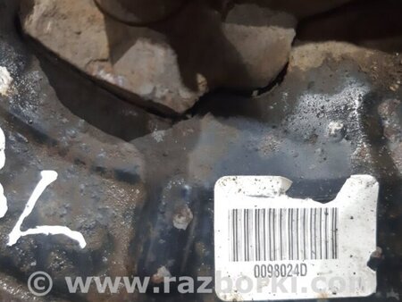 ФОТО Цапфа задняя левая со ступицей для Land Rover Freelander Киев