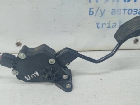 ФОТО Педаль газа для Toyota RAV-4 (15-18) Киев