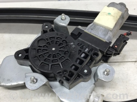 ФОТО Стеклоподъемник задний правый для SsangYong Kyron Киев