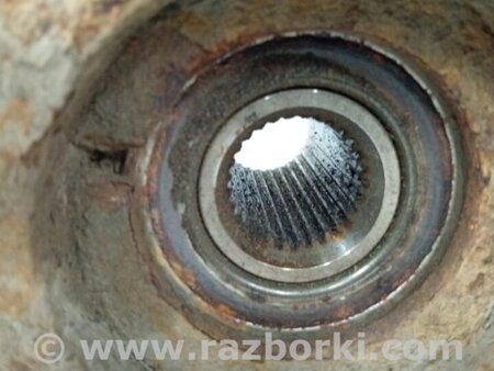 ФОТО Кулак поворотный левый со ступицей для SsangYong Rexton Киев