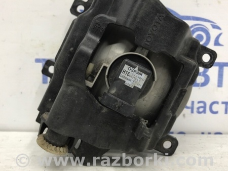 ФОТО Фара противотуманная правая для Toyota RAV-4 (15-18) Київ