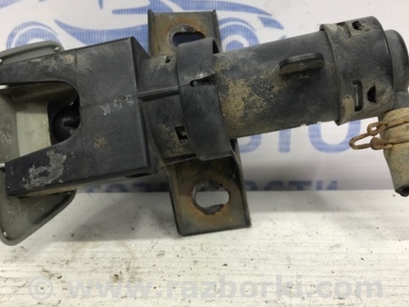 ФОТО Омыватель фары левый для Toyota Land Cruiser Prado 120 Киев