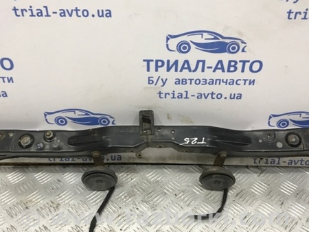 ФОТО Панель передняя верхняя планка для Toyota Avensis T250 (02.2003-10.2009) Киев