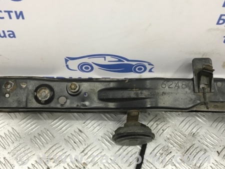 ФОТО Панель передняя верхняя планка для Toyota Avensis T250 (02.2003-10.2009) Киев