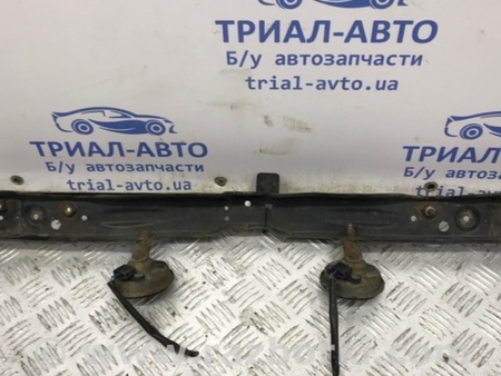 ФОТО Панель передняя верхняя планка для Toyota Avensis T250 (02.2003-10.2009) Киев