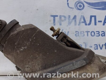 ФОТО Фара противотуманная левая для Toyota Land Cruiser Prado 120 Киев