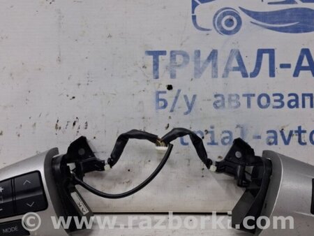 ФОТО Кнопки руля для Toyota Auris E150 (10.2006-11.2012) Київ