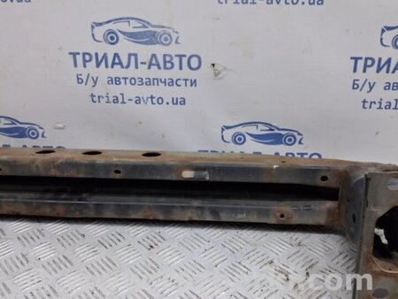 ФОТО Усилитель бампера передний для Toyota Avensis T250 (02.2003-10.2009) Киев