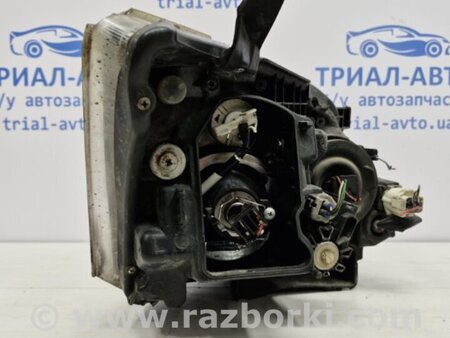 ФОТО Фара левая галоген для Toyota Avensis T250 (02.2003-10.2009) Киев