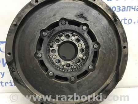 ФОТО Маховик для Toyota Avensis T250 (02.2003-10.2009) Киев