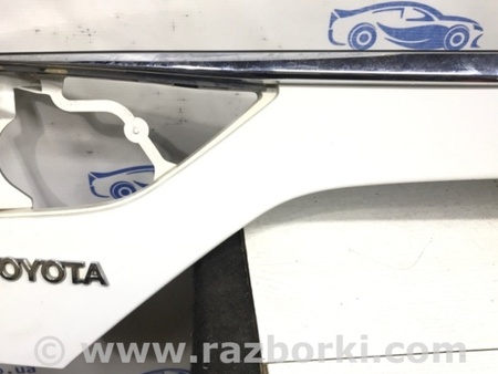 ФОТО Накладка крышки багажника для Toyota Avensis T270 (10.2008-12.2012) Киев
