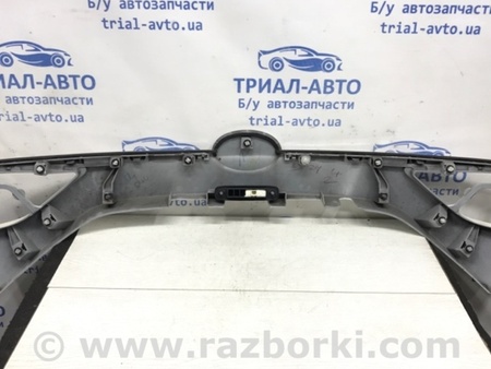 ФОТО Накладка крышки багажника для Toyota Avensis T270 (10.2008-12.2012) Киев