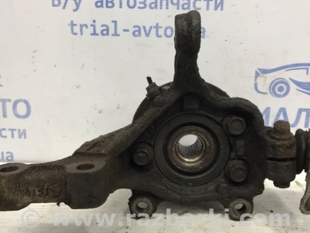 ФОТО Кулак поворотный правый со ступицей для Nissan Tiida/Versa C11 Киев