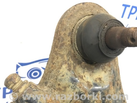 ФОТО Рычаг передний нижний правый для Toyota Land Cruiser 100 Киев