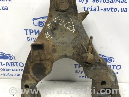 ФОТО Рычаг передний нижний правый для Toyota Land Cruiser 100 Киев