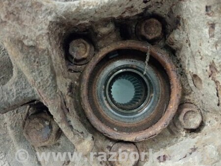 ФОТО Цапфа задняя левая со ступицей для Toyota RAV-4 (15-18) Киев