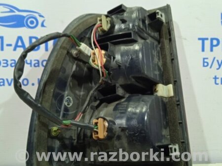 ФОТО Фонарь задний внешний правый для Toyota Land Cruiser 100 Киев