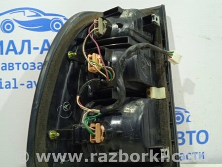 ФОТО Фонарь задний внешний правый для Toyota Land Cruiser 100 Киев