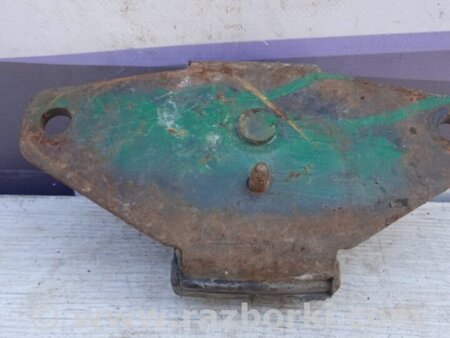 ФОТО Подушка ДВС правая для Toyota Land Cruiser 100 Киев