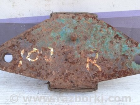 ФОТО Подушка ДВС правая для Toyota Land Cruiser 100 Київ