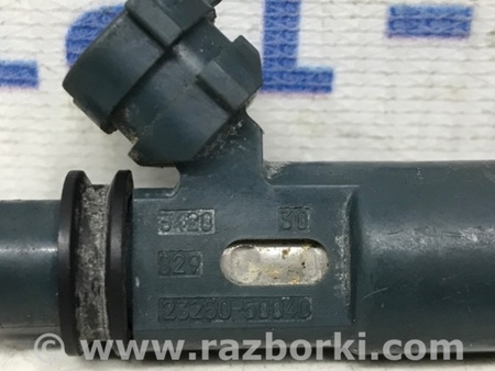 ФОТО Форсунка топливная для Toyota Land Cruiser 100 Киев