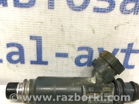 ФОТО Форсунка топливная для Toyota Land Cruiser 100 Киев