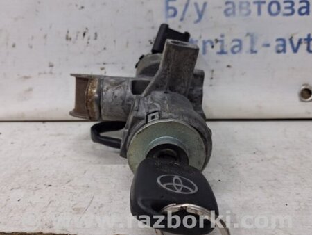 ФОТО Замок зажигания для Toyota Avensis T250 (02.2003-10.2009) Киев