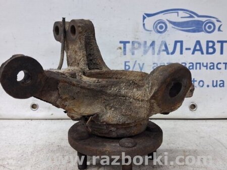 ФОТО Кулак поворотный левый со ступицей для Toyota Avensis T250 (02.2003-10.2009) Киев