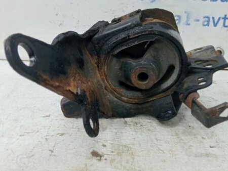 ФОТО Подушка ДВС левая для Toyota Avensis T250 (02.2003-10.2009) Киев