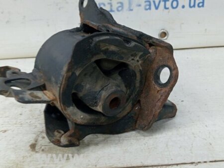 ФОТО Подушка ДВС левая для Toyota Avensis T250 (02.2003-10.2009) Киев