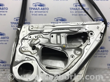 ФОТО Дверь задняя правая для Toyota Avensis T250 (02.2003-10.2009) Киев