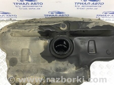 ФОТО Бак топливный пластик для Toyota Avensis T250 (02.2003-10.2009) Киев