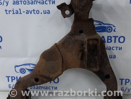 ФОТО Рычаг передний нижний правый для Toyota Land Cruiser Prado 120 Киев