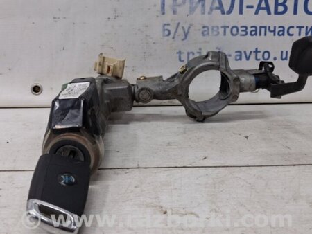 ФОТО Замок зажигания для Toyota Land Cruiser Prado 120 Київ