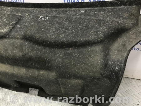 ФОТО Обшивка крышки багажника для Toyota Avensis T250 (02.2003-10.2009) Киев