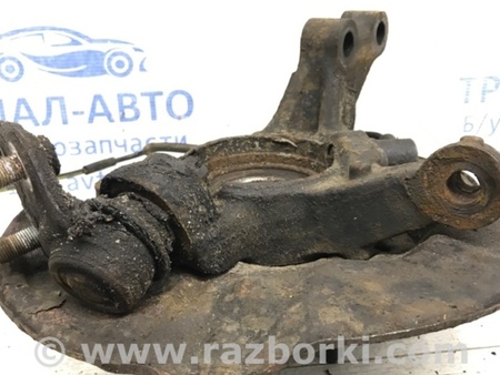 ФОТО Кулак поворотный правый со ступицей для Toyota Avensis T250 (02.2003-10.2009) Киев