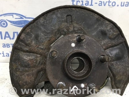 ФОТО Кулак поворотный правый со ступицей для Toyota Avensis T250 (02.2003-10.2009) Киев